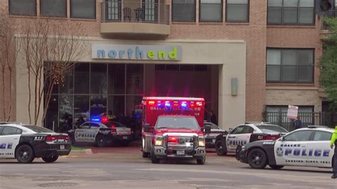 Police: 4 dead in shooting at Dallas apartment building